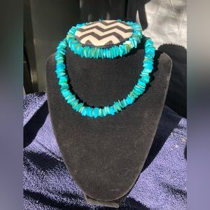 Handmade✋Pooka shell  necklace and bracelet.